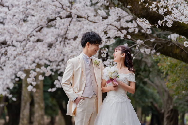 フォトウェディングの「アルバム」は必要? 作るメリットをチェック!