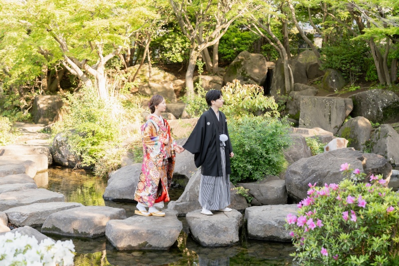 和装姿を美しく見せる！　ウェディング写真撮影時の「姿勢」のポイント