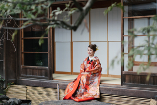 結婚式の前撮り、和装にぴったりのシーズンって？