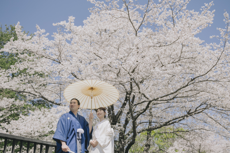 春のムードを堪能!「昭和記念公園」のお花畑でフォトウェディングを