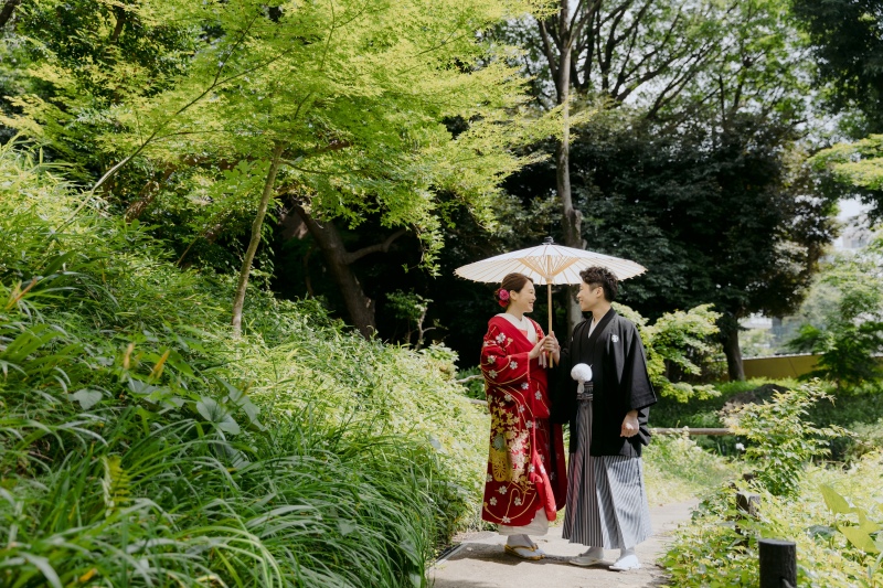 和装姿を美しく見せる！　ウェディング写真撮影時の「姿勢」のポイント