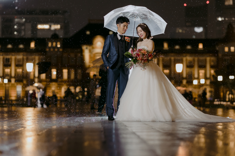 雨も演出の1つに出来る夜景撮影*