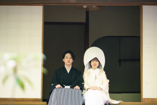 【スタジオとはまた違った雰囲気で】茶室での和装ロケーション撮影