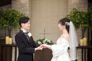 洋装と和装、どちらがいい？　フォトウェディングの衣装選びのポイント