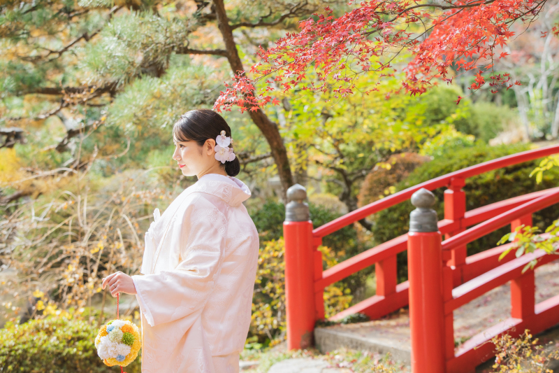 姿勢と歩き方、写真写りをマスターしてカッコいい新郎に！