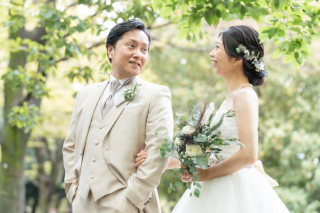 美しい新緑あふれるロケーションフォトスポット