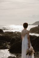 最高の一枚を! 前撮りのウェディングドレスの選び方