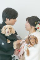 ペットも大切な家族だから。ペットと映るほんわかウェディングフォト