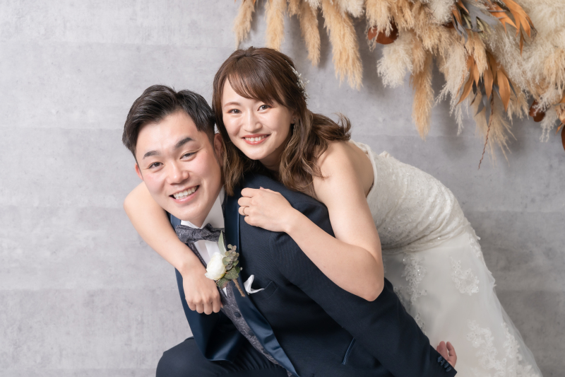 撮影準備に笑顔と姿勢の練習を！