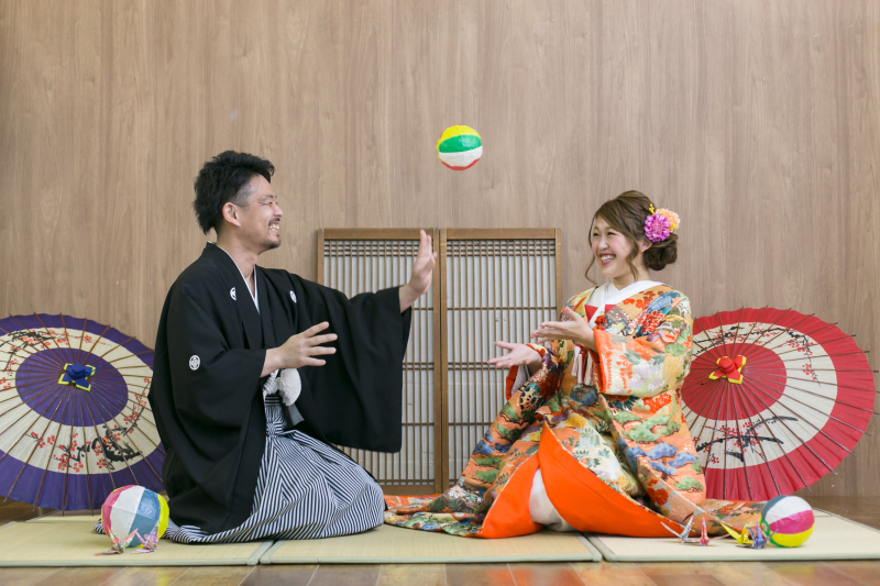 シンプルなスタジオを活かして!