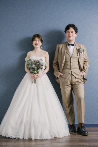 ウェディングドレス姿を美しく見せる！　花嫁の「基本の姿勢」とは？