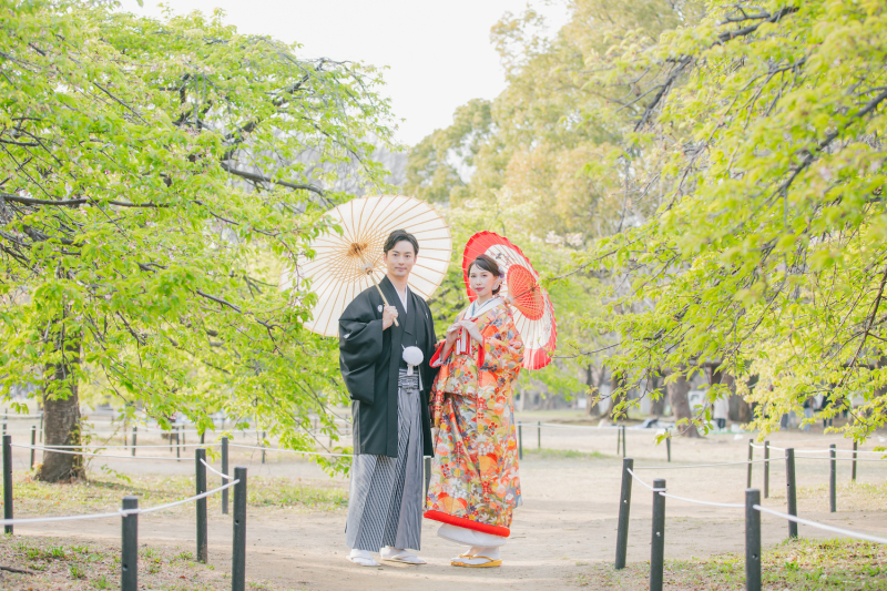 フォトウェディングなら春の河川敷がおすすめ！　桜風景を堪能しよう