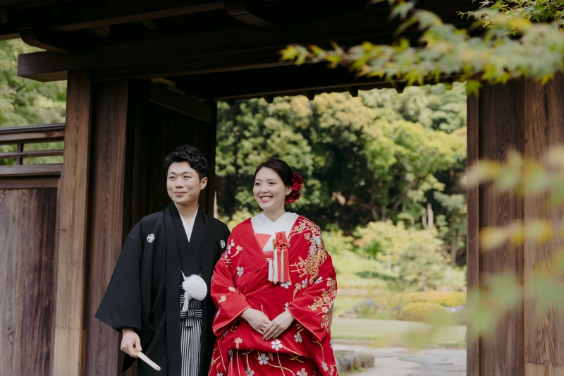 和装姿を美しく見せる！　ウェディング写真撮影時の「姿勢」のポイント