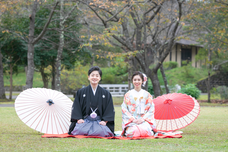 「白無垢」と「色打掛」どっちを選ぶ？