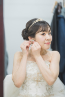 人気の「純白のウェディングドレス」その起源と意味は？