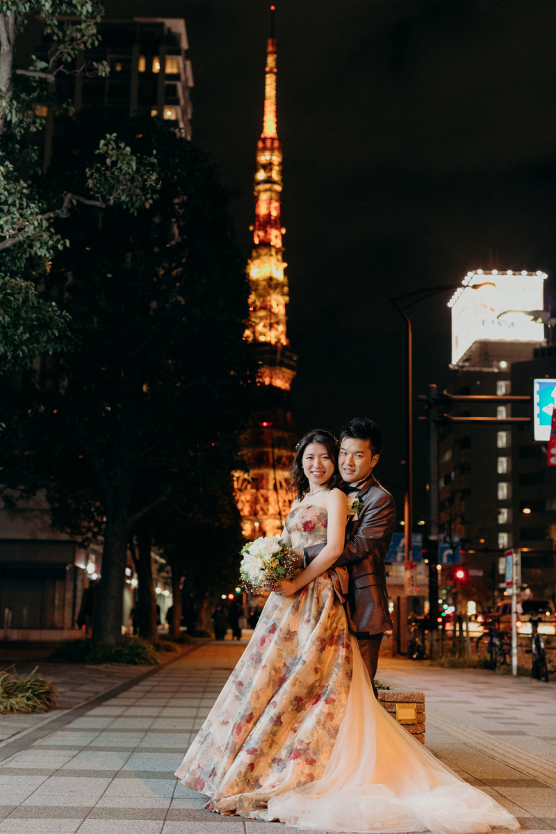 夜の東京タワーで前撮りをするのもおすすめ
