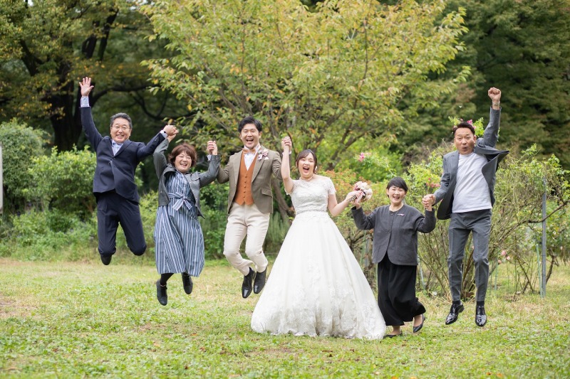 家族と撮る結婚写真！