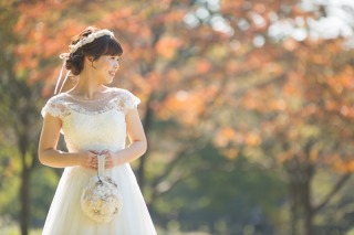 ドレスにヘアメイク。派手でなくても、とってもオシャレ!華やかさだって残せます。