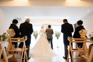 親御さんのお衣裳も取り揃えています!写真屋さんの結婚式