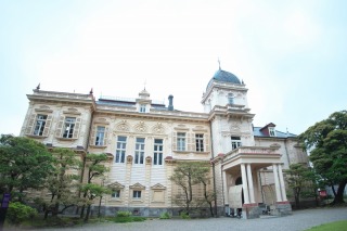 ヴィンテージドレスで旧岩崎邸撮影