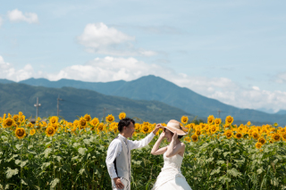 ひまわり畑で残したい撮影ポーズ&アイテムアイデア