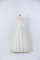 ウェディングドレス紹介!