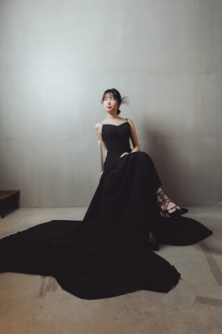 華奢な体型を引き立てるウェディングドレスの選び方