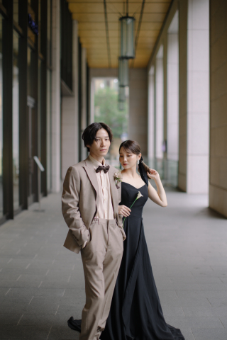 華奢な体型を引き立てるウェディングドレスの選び方