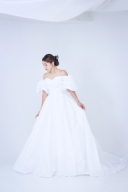 【NEW!!】パフスリーブの新作ウェディングドレス＆カラードレス紹介！