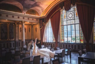 大好きなパートナーとドレスでカップルフォト