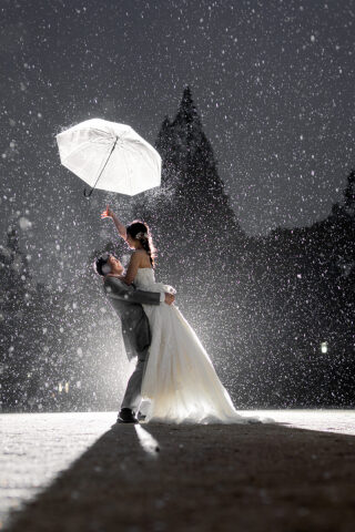 フォトウェディング当日に雨!知っておきたいメリットや注意点