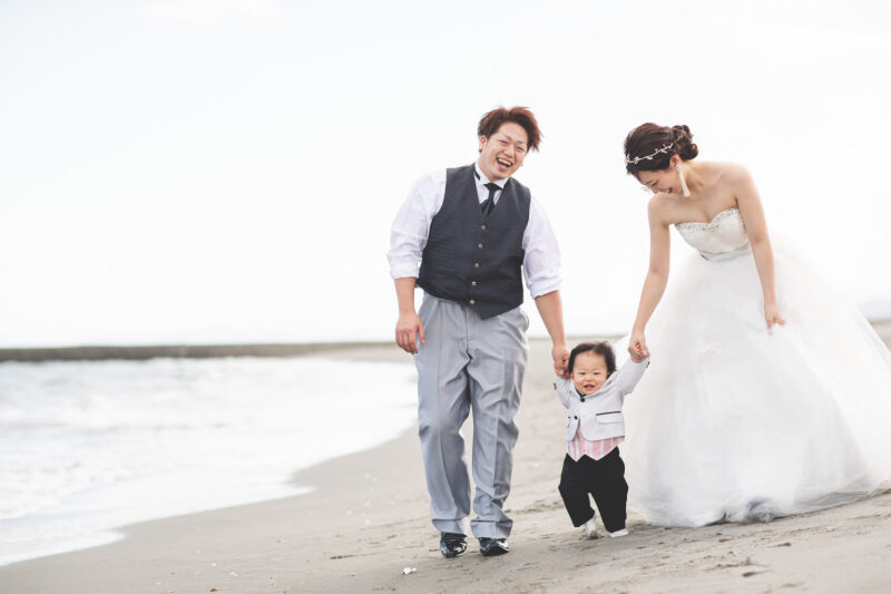 子供と一緒のフォトウェディング！やってみてほしいポーズ3選