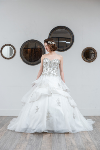 衣装のご案内＊