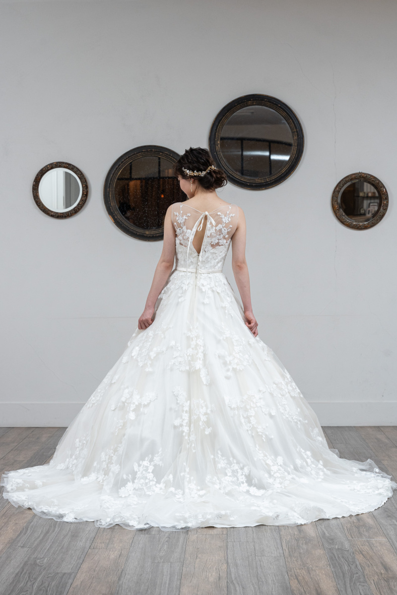 衣装のご案内＊