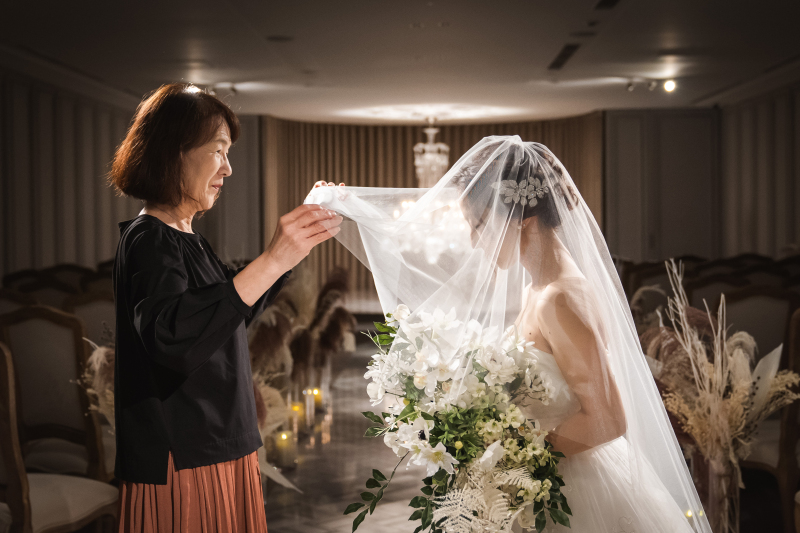 チャペルで挙式風なお写真を！