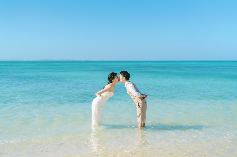 ドレスで沖縄の海へダーーーイブ♡