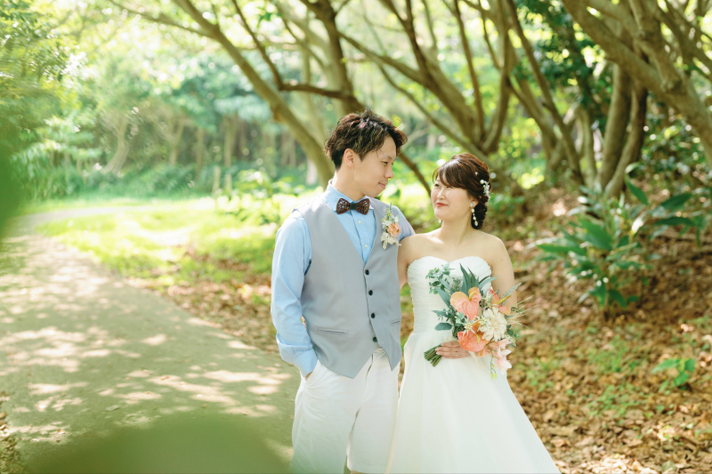 プラン内でご新婦様のアクササリーやブーケも豊富に選べちゃいます！