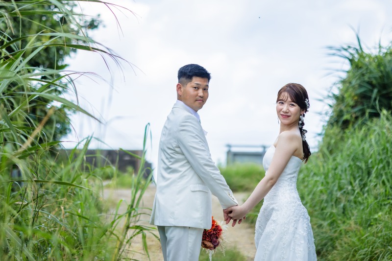 【衣装の追加料金は一切不要】サロンにある全ての衣装から自由に選ぶことができます!