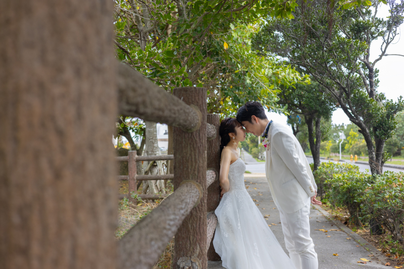主役はお二人!!ドレスと同じくらいタキシードも豊富な種類ご用意しております!⭐︎
