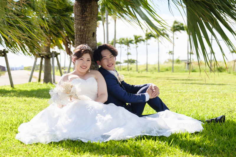 【夏にピッタリ】ドレスとタキシードのまま海へどうぞ♡人気のウォーターイン撮影！