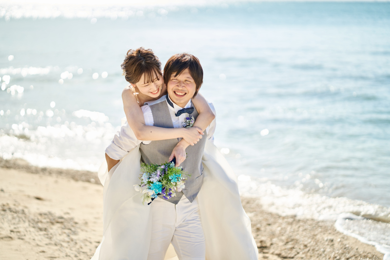 ドレスで沖縄の海へダーーーイブ♡