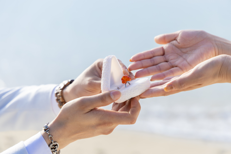 プラン内ブーケ、アクセ豊富にご用意してます♪ご希望でアップグレードアクセもあり！