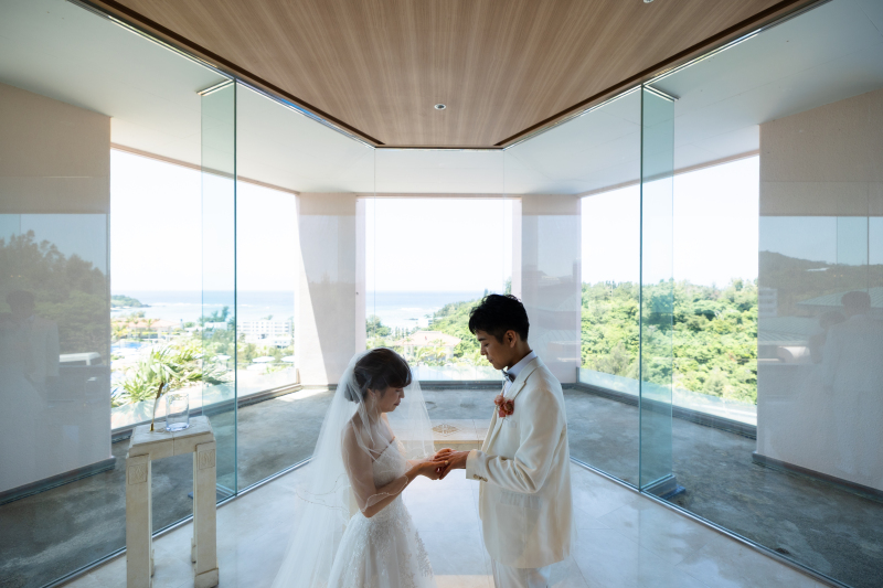 大切な家族と沖縄でお写真撮ってみませんか？with家族をオプション追加でぜひ☆