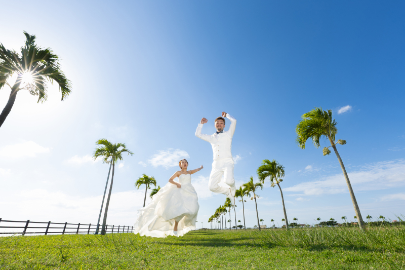 沖縄でウェディングフォト悩んでるかた!失敗しないおすすめのサロンの選び方...!