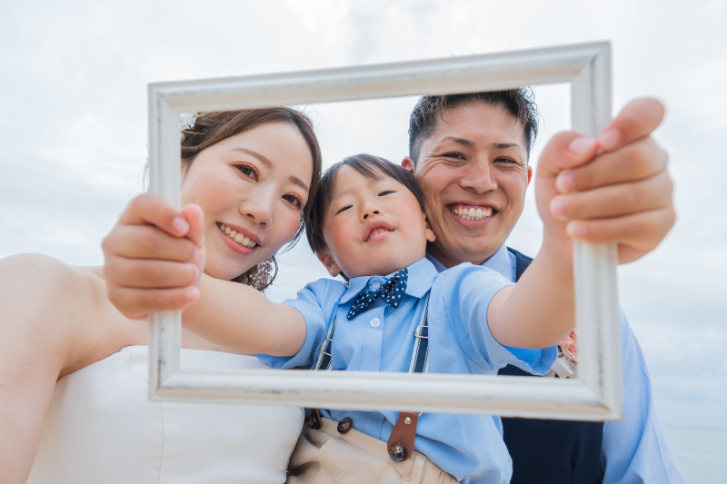 二人きりは勿論、ご家族でも!大切な記念日に、お写真で素敵な思い出を残しませんか?