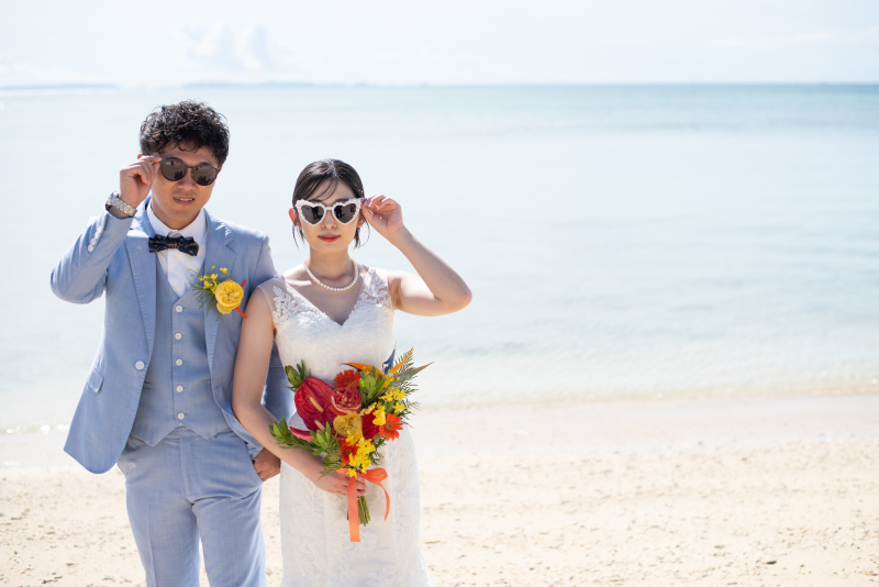 一度の撮影で白ドレスもカラードレスも着たい♪ドレス追加が可能です！！