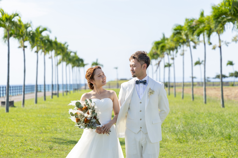 プラン内でご新婦様のアクササリーやブーケも豊富に選べちゃいます!