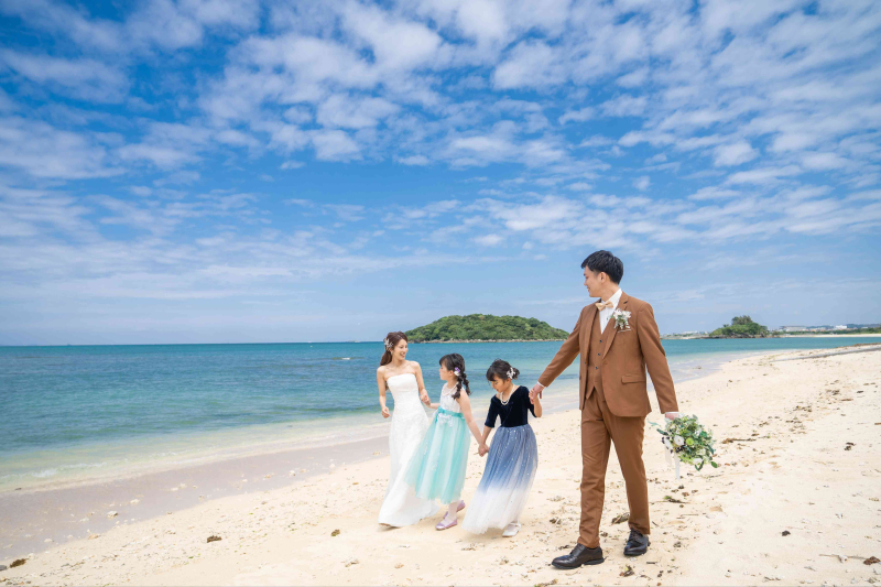 沖縄はもう海シーズンへ突入します^_^一足早い南国を感じに来て〜！めんそーれ♡