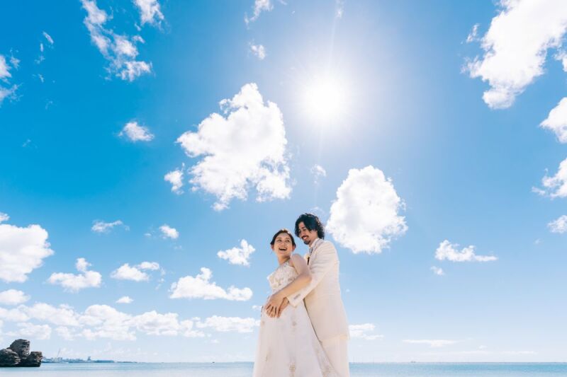 「ドレス×和装どっちも着たい」「チャペル＆ビーチ撮影」など実際の撮影レポート紹介