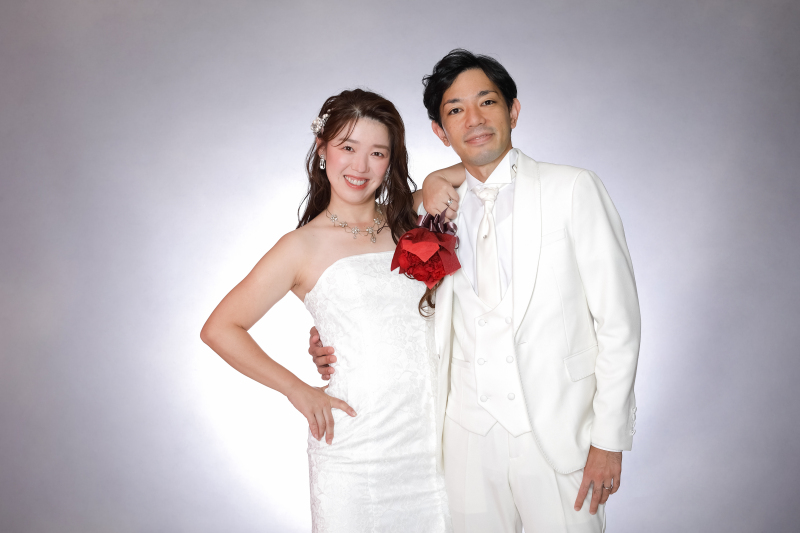 モダンシックなスタジオ撮影はいかがですか?